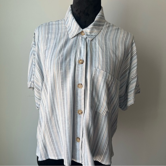 Aeropostale Blue and White Striped Shirt - XL - Picture 2 of 5